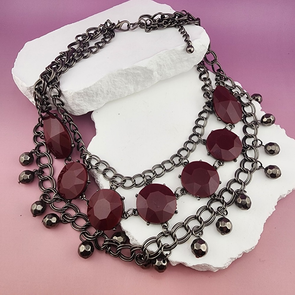 Burgundy Faceted Statement Necklace Gunmetal Chain Chunky Bib Dangle Beads Y2K